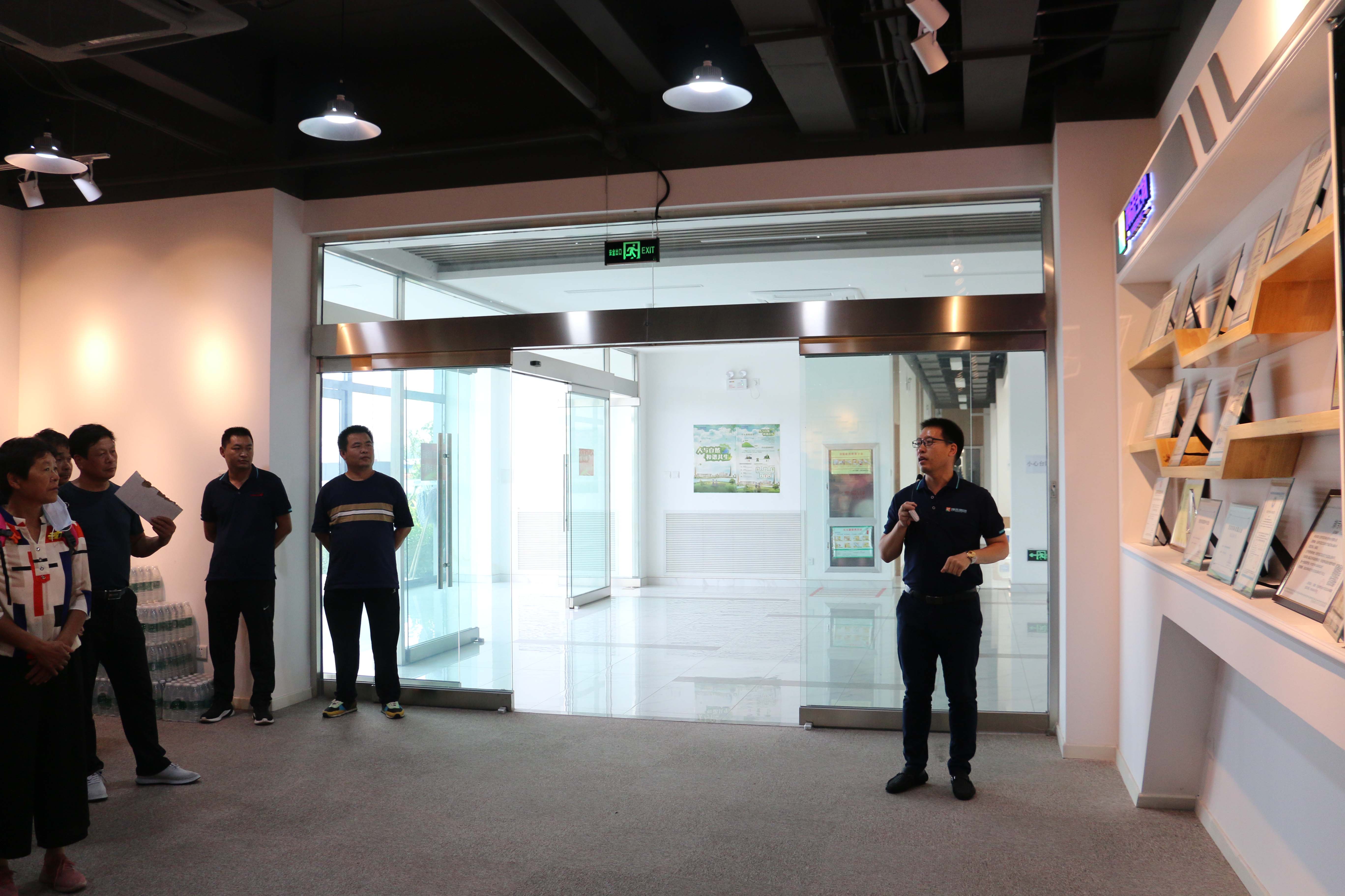 1626398944561358.jpg IMG_1828.JPG